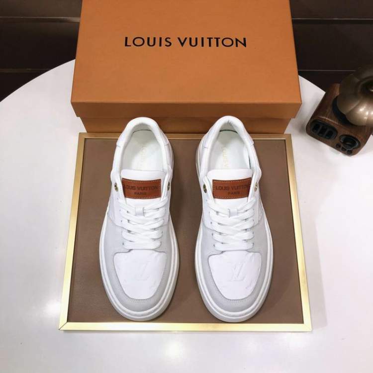 Picture of Louis Vuitton Shoes _SKULVsz38-45hnh033715513